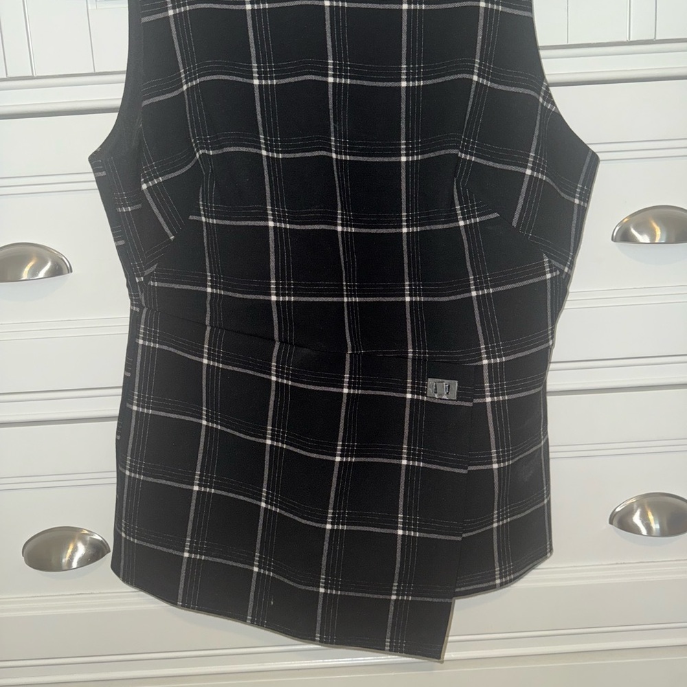 NWOT WHBM Top - Picture 4 of 4